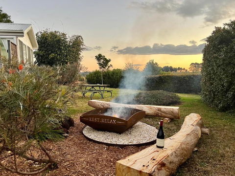Orange Blossom- Comboyne Mountain Cottages - Accommodation Port Macquarie 0