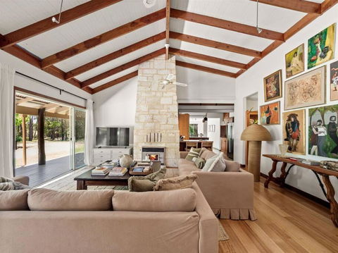Orchard Homestead Countryside Retreat - Accommodation Port Macquarie 0