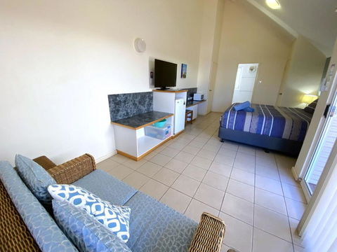 Osprey Holiday Village Unit 201 1 Bedroom - Accommodation Port Macquarie 2