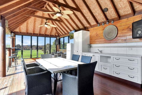Overflow Downs-Riverside Acreage - Accommodation Port Macquarie 1
