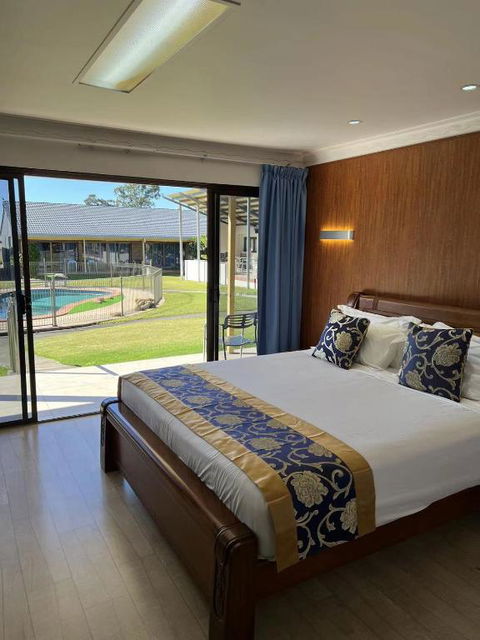 Oxley Motor Inn - Accommodation Port Macquarie 0