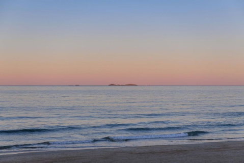 Pacific Dawn On The Beach One - Accommodation Port Macquarie 3