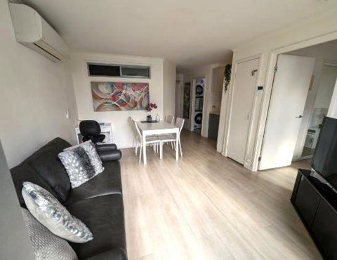 Onsite Parking, Self Check-in - Accommodation Port Macquarie 0