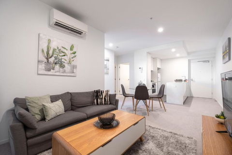 Panoramic Views 2br With Pool And Free Carpark - Accommodation Port Macquarie 1