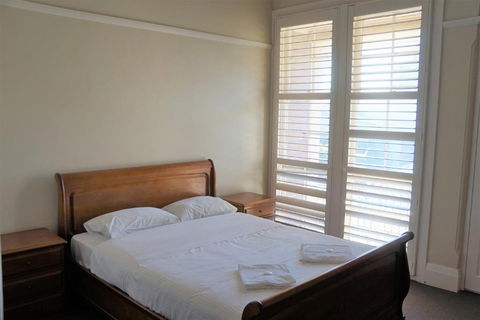 Palace Hotel Mortlake Sydney - Accommodation Port Macquarie 1