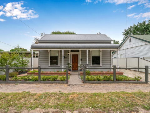 Palm Cottage - Accommodation Port Macquarie 0