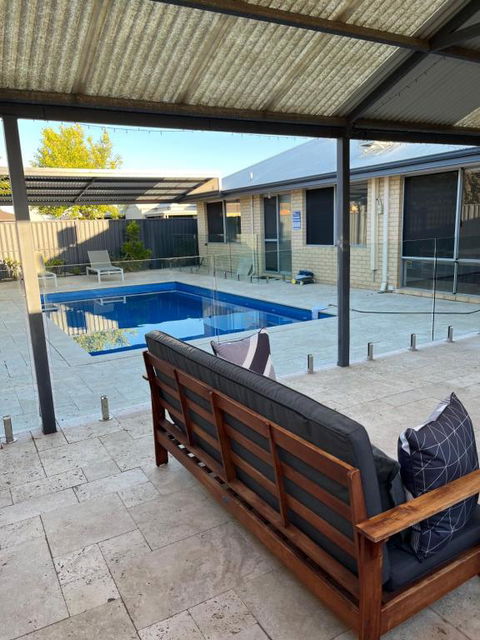 Parkside Pool Home In Aubin Grove - Accommodation Port Macquarie 0