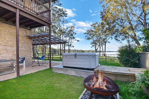 Parkway Lakehouse - Accommodation Port Macquarie 3