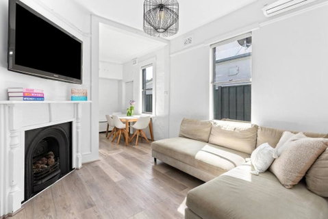 Peaceful 2 Bedroom With Private Backyard And BBQ - Accommodation Port Macquarie 2