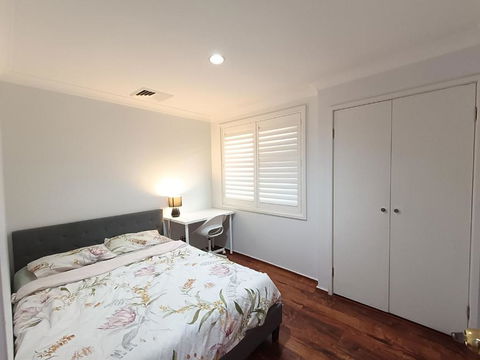 Peaceful Room In Modern Baulkham Hills Home - BH3 - Accommodation Port Macquarie 0