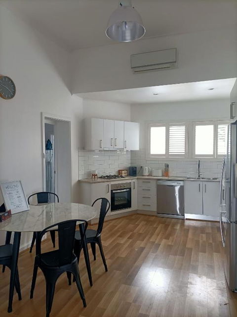 Peel Cottage - Accommodation Port Macquarie 3