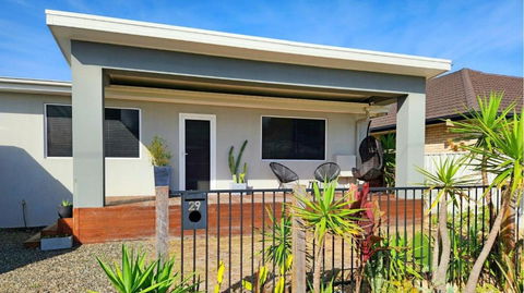 Pelican Lake Retreat - Accommodation Port Macquarie 0
