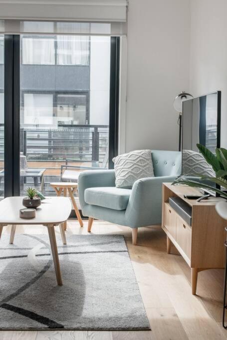 Perfect Port Melbourne Townhouse - Accommodation Port Macquarie 2