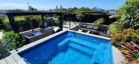 Penthouse Perfection With Private Rooftop Pool - Accommodation Port Macquarie 0