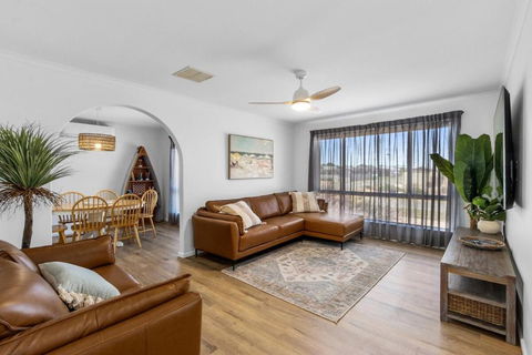 Percys Beach House Moonta Bay - Accommodation Port Macquarie 0