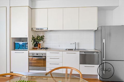 Perfect Penthouse - WiFi Included - Accommodation Port Macquarie 3