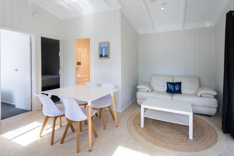 Pet Friendly On The Great Ocean Road - Accommodation Port Macquarie 2