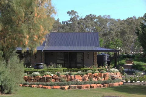 Petit Verdot Cottage - A Vineyard Retreat In Barossa Valley - Accommodation Port Macquarie 0