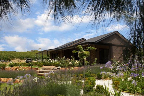 Petit Verdot Cottage - A Vineyard Retreat In Barossa Valley - Accommodation Port Macquarie 1