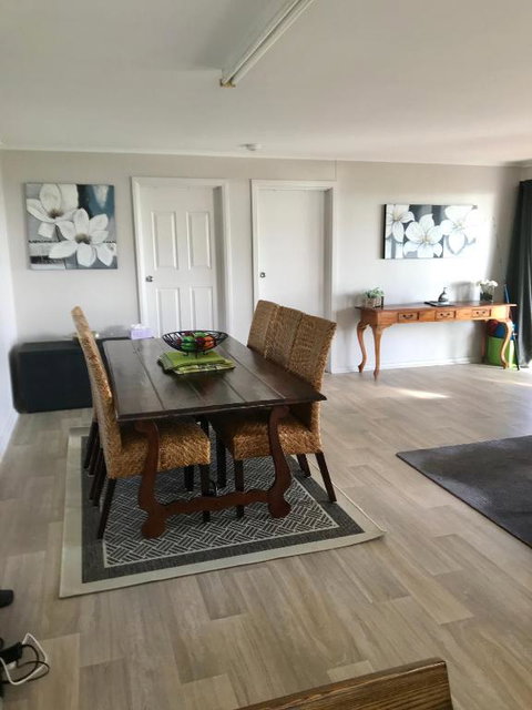 Pine View Holiday Rental - Accommodation Port Macquarie 2