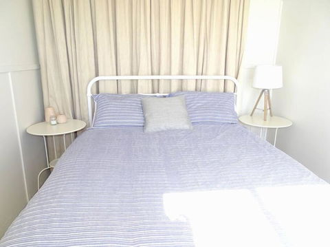 Pink Door By The Seashore - Accommodation Port Macquarie 3