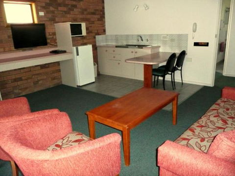 Pinnacle Holiday Lodge - Accommodation Port Macquarie 1