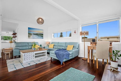 Pipe Dream - River Frontage With Amazing Views - Accommodation Port Macquarie 3