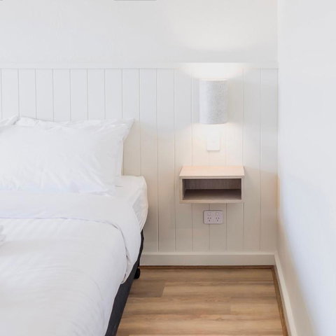 Port Broughton Hotel And Sunnyside Motel - Accommodation Port Macquarie 2