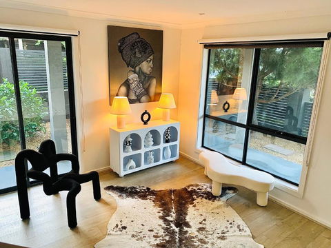 Position Perfection- Mornington - Accommodation Port Macquarie 3