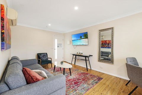 Prickly Pear Stays Jesmond - Short Term Accommodations - Accommodation Port Macquarie 1
