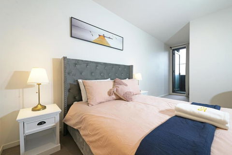 Preston Spacious 2BRM Apartment Free Parking Wi-Fi - Accommodation Port Macquarie 0