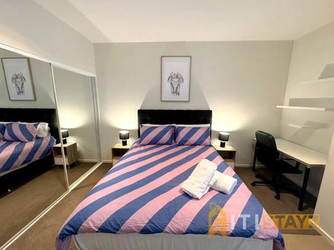Pretty Penthouse - Close To ANU - Accommodation Port Macquarie 3