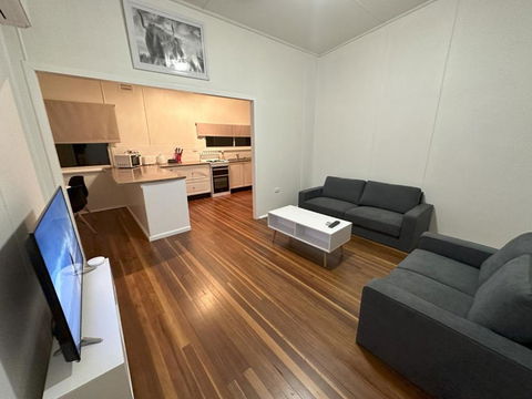 Private 1 Bedroom Apartment With Fenced Yard - Accommodation Port Macquarie 0