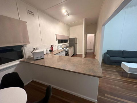 Private 1 Bedroom Apartment With Fenced Yard - Accommodation Port Macquarie 2