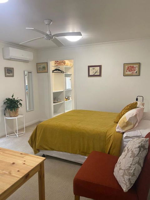 Private Room With Ensuite - Accommodation Port Macquarie 0