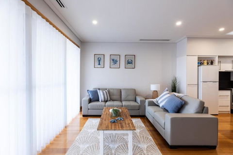 Promenade Unit 4 - Accommodation Port Macquarie 1