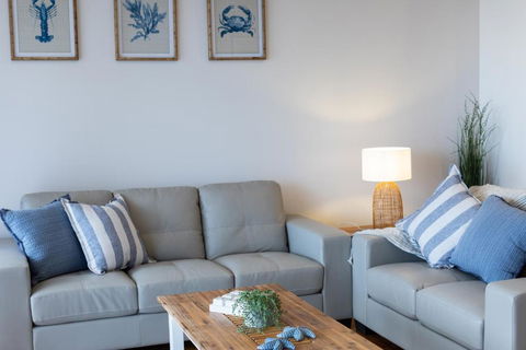 Promenade Unit 4 - Accommodation Port Macquarie 3