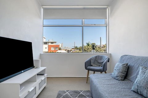 Quaint 1BD On The Doorstep Of Manly Beach - Accommodation Port Macquarie 0