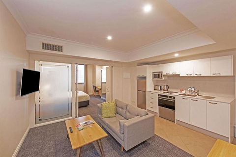 Quality Apartments Adelaide Central - Accommodation Port Macquarie 0