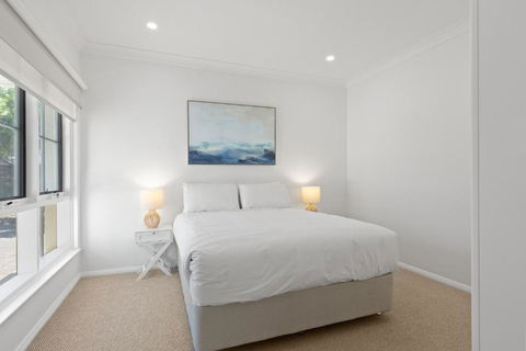 Quiet 2-Bed Retreat With Private Courtyard - Accommodation Port Macquarie 2