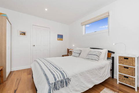 Quiet, Luxurious Guest House - Couples Retreat - Accommodation Port Macquarie 2