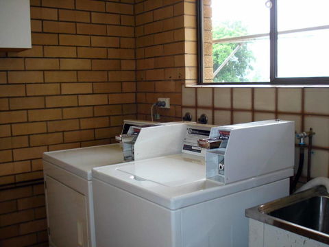 Raceview Motor Inn - Accommodation Port Macquarie 3