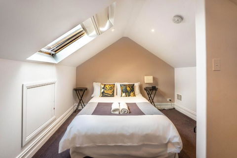 Raffless - Accommodation Port Macquarie 0