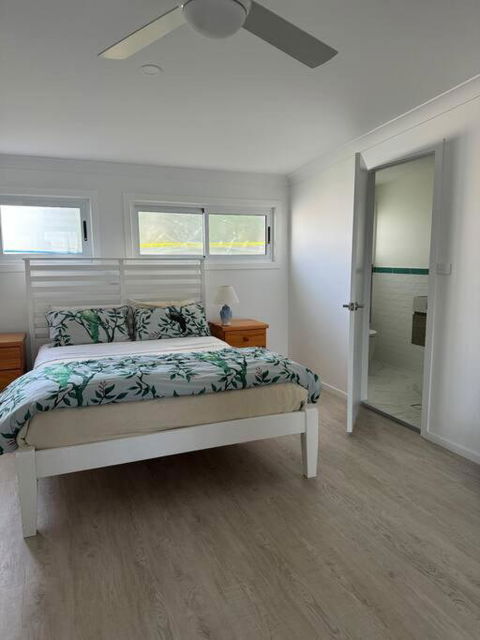 Rare Broulee Beachfront House - Accommodation Port Macquarie 1