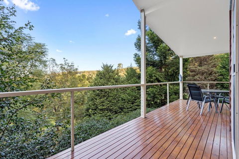 Ravensbourne Escape- Kookaburra Kottage - Accommodation Port Macquarie 1