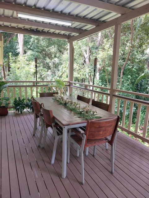 Rainforest Retreat-Fireplace-BBQ-3 Acres- - Accommodation Port Macquarie 3