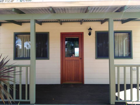 Augusta Chalet - Accommodation Port Macquarie 1