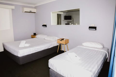 Australian Hotel Motel - Accommodation Port Macquarie 1