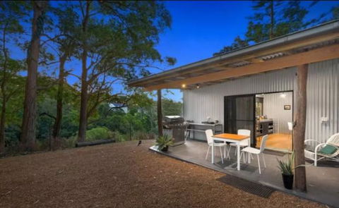 Avoca Beach And Bush - Accommodation Port Macquarie 0