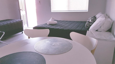 AZA Motel - Accommodation Port Macquarie 2